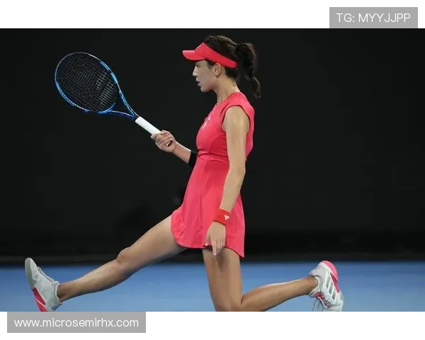 澳网前八全胜王欣瑜冲32强