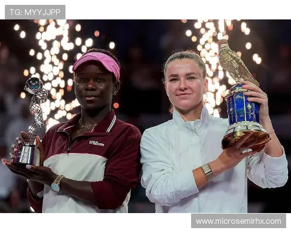 穆霍娃首夺千赛冠郑钦文升三位